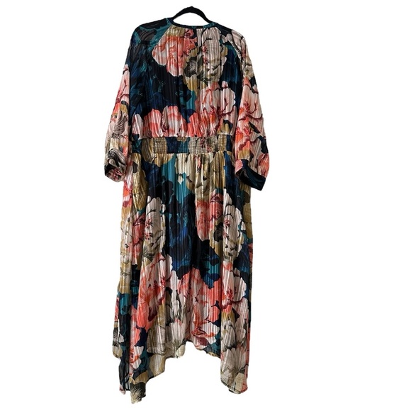Soft Surroundings Women’s 2X Natalia Floral Asymmetrical Hem Dress - Picture 3 of 10